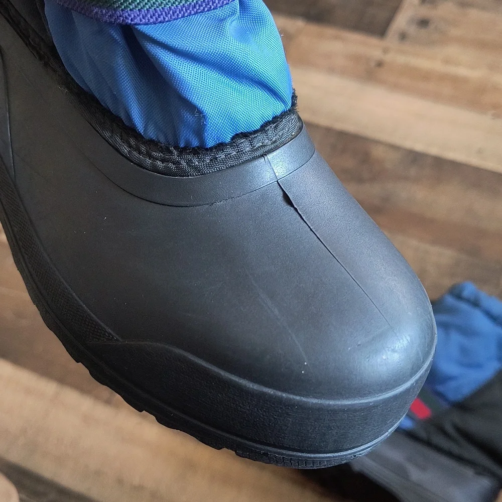 Sorel Chariot Blue Black Insulated Winter Snow Boots Sz 2 Kids